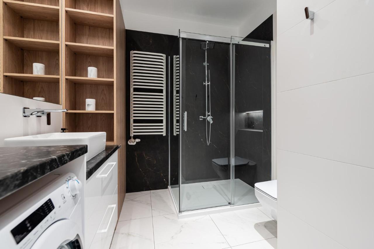 Apartamenty Tespis - Sokolska 30 Towers Katowice Buitenkant foto