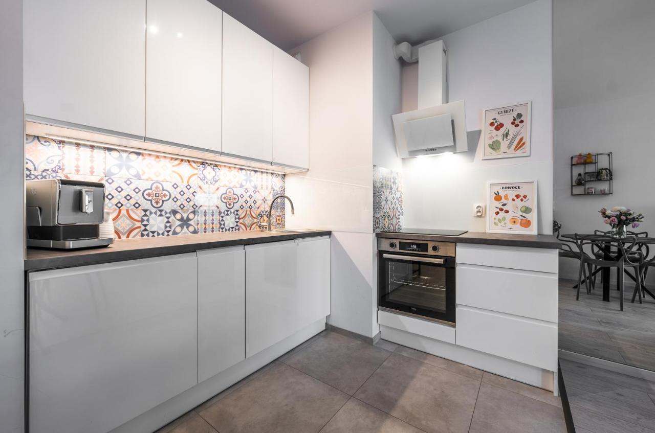 Apartamenty Tespis - Sokolska 30 Towers Katowice Buitenkant foto