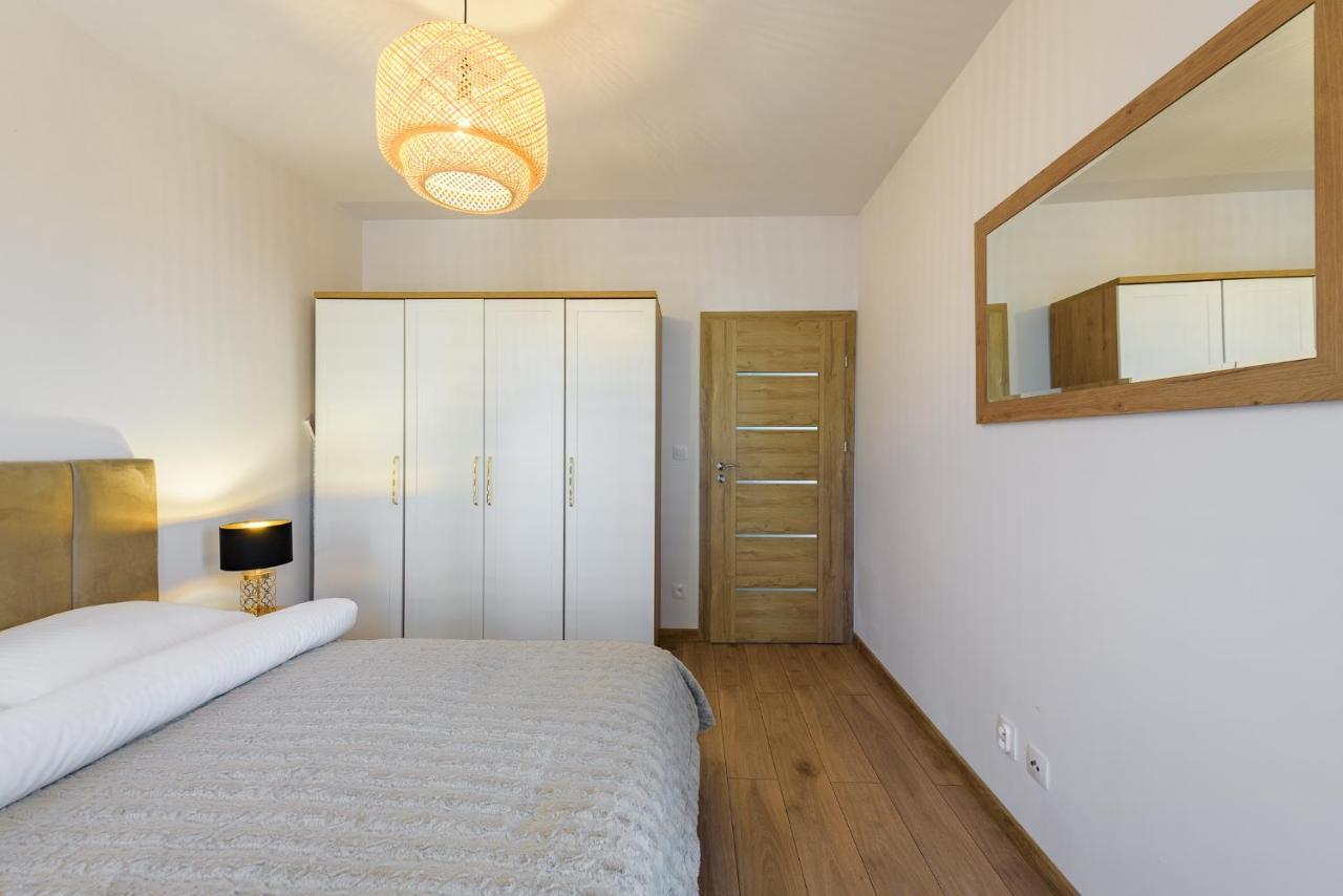 Apartamenty Tespis - Sokolska 30 Towers Katowice Buitenkant foto